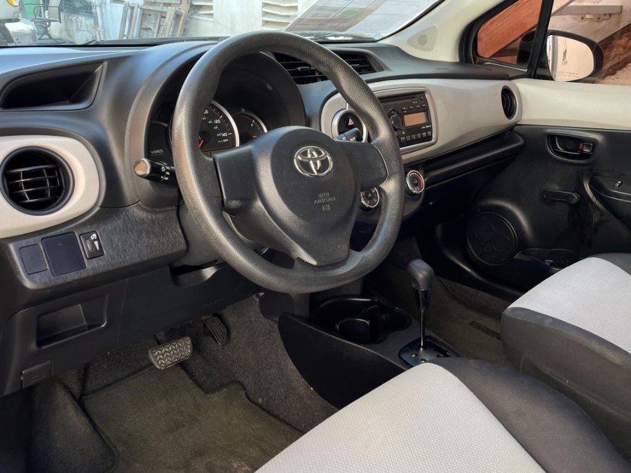 2014 Toyota Yaris 3dr Liftback Auto LE (TMC/CBU Plant) (Natl), available for sale in Corona, California | Green Light Auto. Corona, California 2014 Toyota Yaris 3dr Liftback Auto LE (TMC/CBU Plant) (Natl), available for sale in Corona, California | Green Light Auto. Corona, California