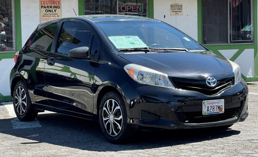 2014 Toyota Yaris 3dr Liftback Auto LE (TMC/CBU Plant) (Natl), available for sale in Corona, California | Green Light Auto. Corona, California 2014 Toyota Yaris 3dr Liftback Auto LE (TMC/CBU Plant) (Natl), available for sale in Corona, California | Green Light Auto. Corona, California