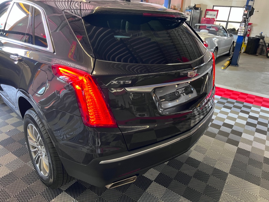 Used Cadillac XT5 FWD 4dr Luxury 2017 | MP Motors Inc. West Babylon , New York Used Cadillac XT5 FWD 4dr Luxury 2017 | MP Motors Inc. West Babylon , New York