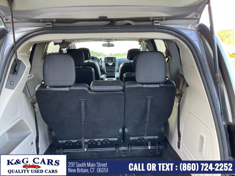 Used Chrysler Town & Country 4dr Wgn Touring 2013 | K and G Cars . New Britain, Connecticut Used Chrysler Town & Country 4dr Wgn Touring 2013 | K and G Cars . New Britain, Connecticut