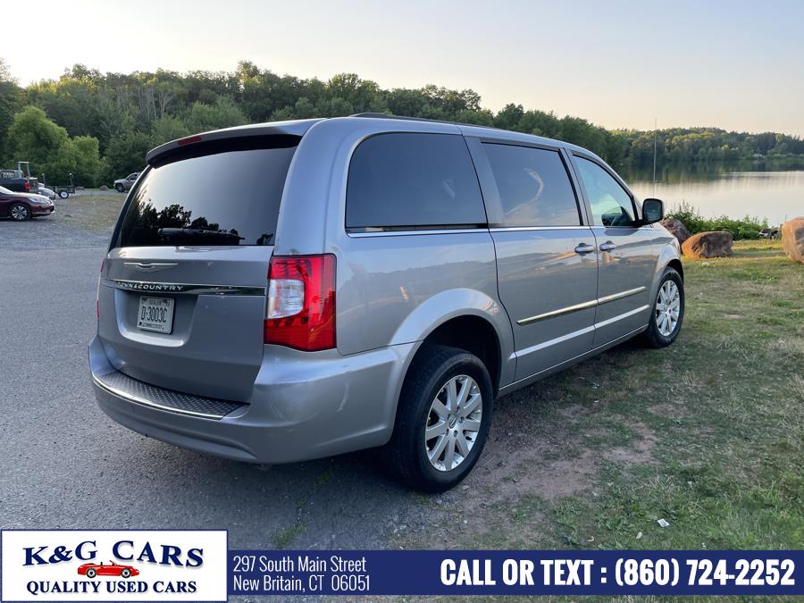 Used Chrysler Town & Country 4dr Wgn Touring 2013 | K and G Cars . New Britain, Connecticut Used Chrysler Town & Country 4dr Wgn Touring 2013 | K and G Cars . New Britain, Connecticut