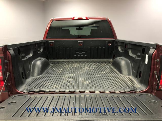 2017 Chevrolet Silverado 1500 4WD Crew Cab 143.5 LT w/1LT, available for sale in Naugatuck, Connecticut | J&M Automotive Sls&Svc LLC. Naugatuck, Connecticut 2017 Chevrolet Silverado 1500 4WD Crew Cab 143.5 LT w/1LT, available for sale in Naugatuck, Connecticut | J&M Automotive Sls&Svc LLC. Naugatuck, Connecticut