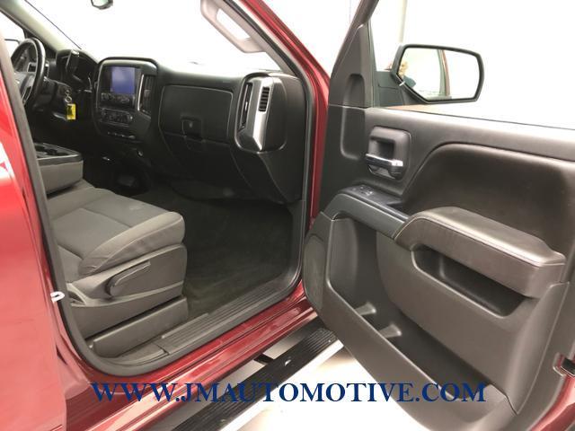 2017 Chevrolet Silverado 1500 4WD Crew Cab 143.5 LT w/1LT, available for sale in Naugatuck, Connecticut | J&M Automotive Sls&Svc LLC. Naugatuck, Connecticut 2017 Chevrolet Silverado 1500 4WD Crew Cab 143.5 LT w/1LT, available for sale in Naugatuck, Connecticut | J&M Automotive Sls&Svc LLC. Naugatuck, Connecticut