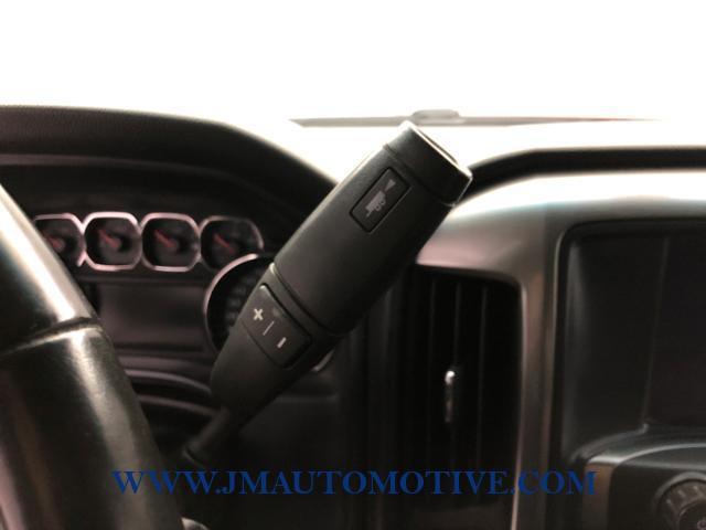 2017 Chevrolet Silverado 1500 4WD Crew Cab 143.5 LT w/1LT, available for sale in Naugatuck, Connecticut | J&M Automotive Sls&Svc LLC. Naugatuck, Connecticut 2017 Chevrolet Silverado 1500 4WD Crew Cab 143.5 LT w/1LT, available for sale in Naugatuck, Connecticut | J&M Automotive Sls&Svc LLC. Naugatuck, Connecticut