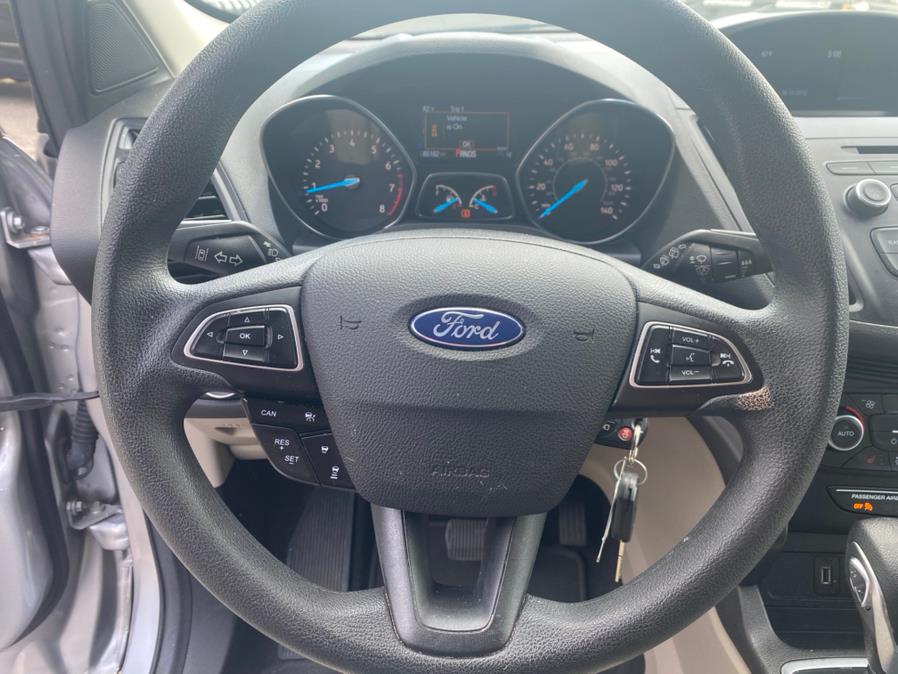2018 Ford Escape SE 4WD, available for sale in Agawam, Massachusetts | Malkoon Motors. Agawam, Massachusetts 2018 Ford Escape SE 4WD, available for sale in Agawam, Massachusetts | Malkoon Motors. Agawam, Massachusetts