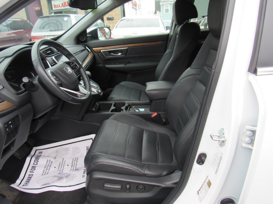 2020 Honda CR-V EX-L, available for sale in Worcester, Massachusetts | Hilario's Auto Sales Inc.. Worcester, Massachusetts 2020 Honda CR-V EX-L, available for sale in Worcester, Massachusetts | Hilario's Auto Sales Inc.. Worcester, Massachusetts
