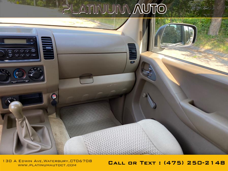 2005 Nissan Frontier 4WD LE King Cab V6 Auto, available for sale in Waterbury, Connecticut | Platinum Auto Care. Waterbury, Connecticut 2005 Nissan Frontier 4WD LE King Cab V6 Auto, available for sale in Waterbury, Connecticut | Platinum Auto Care. Waterbury, Connecticut