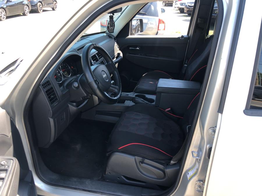2009 Jeep Liberty 4WD 4dr Sport, available for sale in Franklin Square, New York | Signature Auto Sales. Franklin Square, New York 2009 Jeep Liberty 4WD 4dr Sport, available for sale in Franklin Square, New York | Signature Auto Sales. Franklin Square, New York