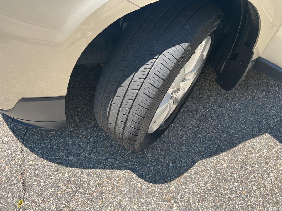 2016 Chevrolet Traverse AWD 4dr LT, available for sale in New London, Connecticut | TJ Motors. New London, Connecticut 2016 Chevrolet Traverse AWD 4dr LT, available for sale in New London, Connecticut | TJ Motors. New London, Connecticut