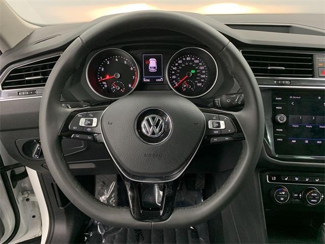 Used Volkswagen Tiguan 2.0T SE 2020 | Eastchester Motor Cars. Bronx, New York Used Volkswagen Tiguan 2.0T SE 2020 | Eastchester Motor Cars. Bronx, New York