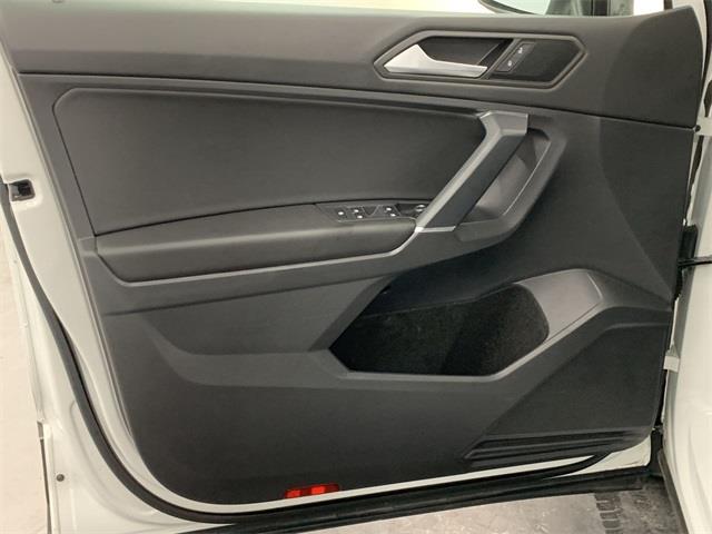 Used Volkswagen Tiguan 2.0T SE 2020 | Eastchester Motor Cars. Bronx, New York Used Volkswagen Tiguan 2.0T SE 2020 | Eastchester Motor Cars. Bronx, New York