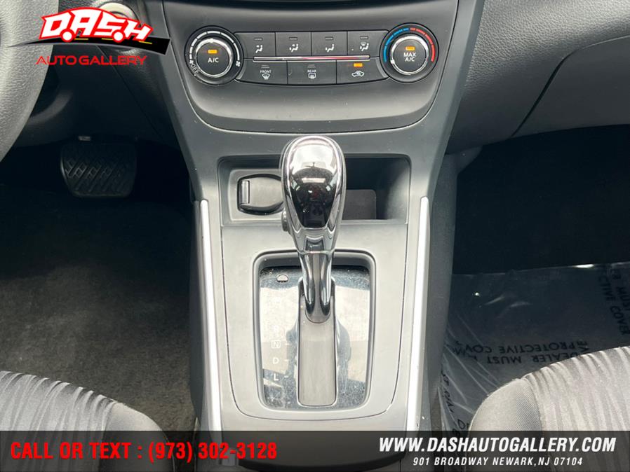 Used Nissan Sentra SV CVT 2017 | Dash Auto Gallery Inc.. Newark, New Jersey Used Nissan Sentra SV CVT 2017 | Dash Auto Gallery Inc.. Newark, New Jersey