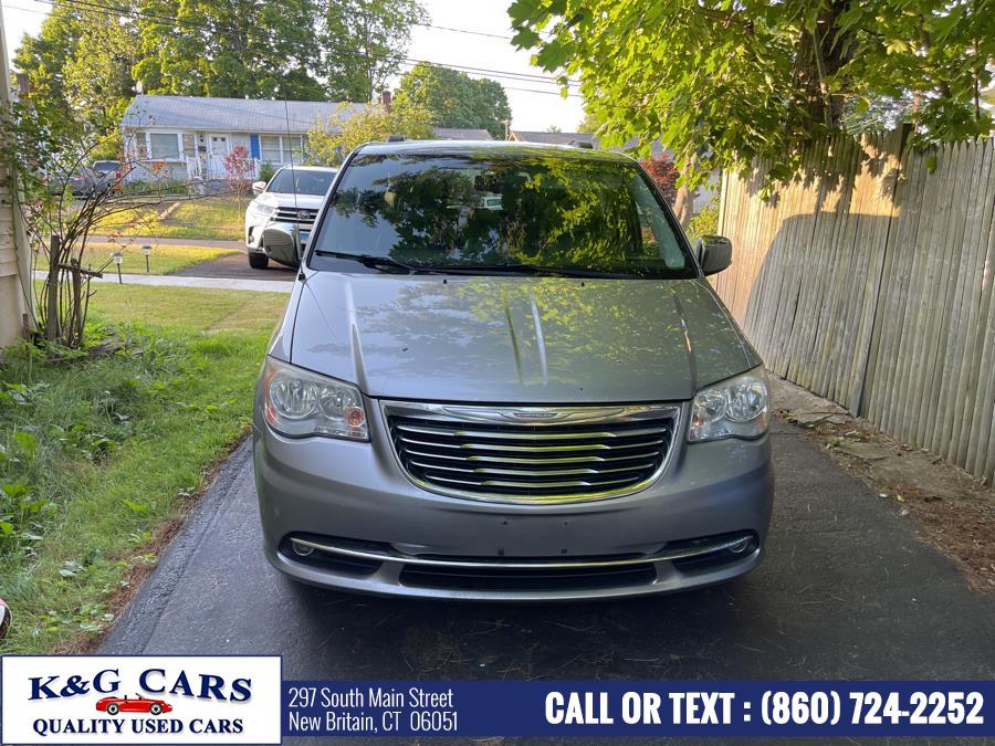 Used Chrysler Town & Country 4dr Wgn Touring-L 2013 | K and G Cars . New Britain, Connecticut Used Chrysler Town & Country 4dr Wgn Touring-L 2013 | K and G Cars . New Britain, Connecticut