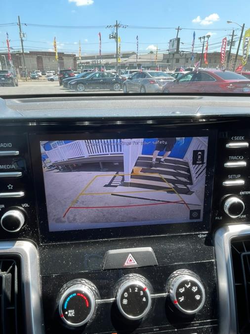 Used Kia Sorento LX FWD 2021 | NJ Used Cars Center. Irvington, New Jersey Used Kia Sorento LX FWD 2021 | NJ Used Cars Center. Irvington, New Jersey