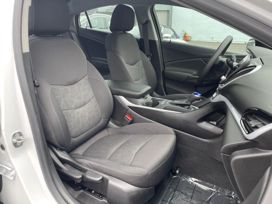 Used Chevrolet Volt LT 2018 | Green Light Auto Wholesale. Daly City, California Used Chevrolet Volt LT 2018 | Green Light Auto Wholesale. Daly City, California