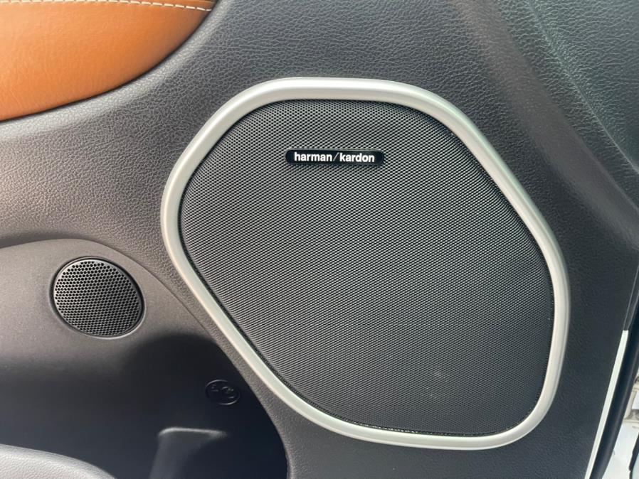 2016 Jeep Grand Cherokee 4WD 4dr SRT, available for sale in Massapequa Park, New York | Power Motors East. Massapequa Park, New York 2016 Jeep Grand Cherokee 4WD 4dr SRT, available for sale in Massapequa Park, New York | Power Motors East. Massapequa Park, New York