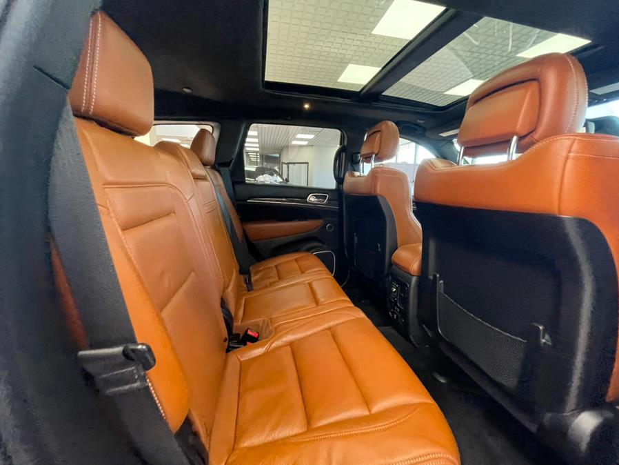 2016 Jeep Grand Cherokee 4WD 4dr SRT, available for sale in Massapequa Park, New York | Power Motors East. Massapequa Park, New York 2016 Jeep Grand Cherokee 4WD 4dr SRT, available for sale in Massapequa Park, New York | Power Motors East. Massapequa Park, New York