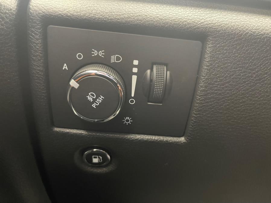 2016 Jeep Grand Cherokee 4WD 4dr SRT, available for sale in Massapequa Park, New York | Power Motors East. Massapequa Park, New York 2016 Jeep Grand Cherokee 4WD 4dr SRT, available for sale in Massapequa Park, New York | Power Motors East. Massapequa Park, New York