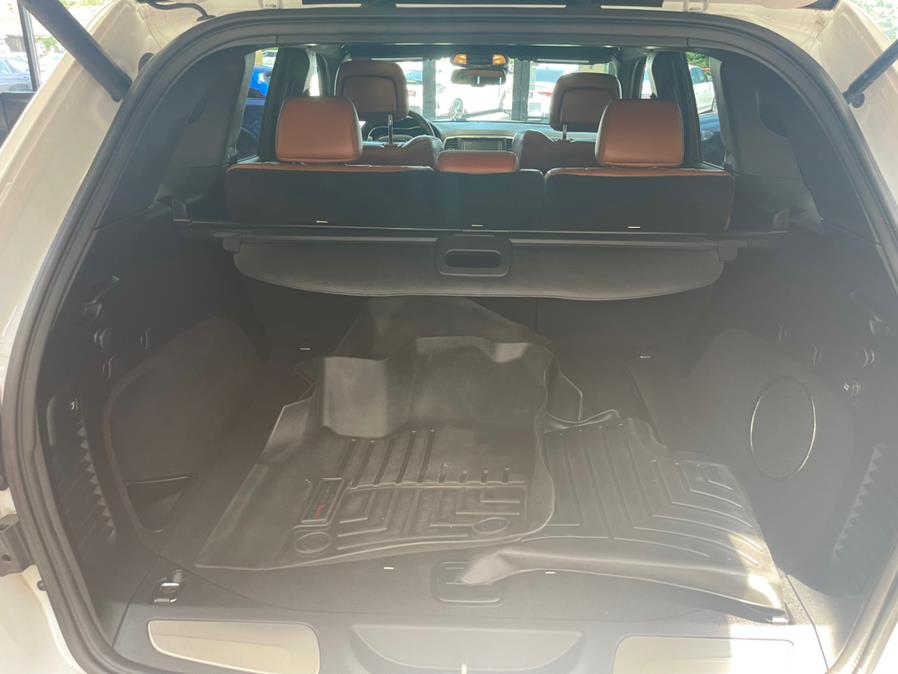 2016 Jeep Grand Cherokee 4WD 4dr SRT, available for sale in Massapequa Park, New York | Power Motors East. Massapequa Park, New York 2016 Jeep Grand Cherokee 4WD 4dr SRT, available for sale in Massapequa Park, New York | Power Motors East. Massapequa Park, New York