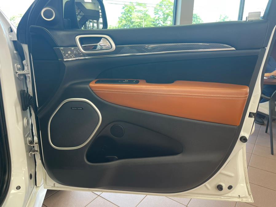 2016 Jeep Grand Cherokee 4WD 4dr SRT, available for sale in Massapequa Park, New York | Power Motors East. Massapequa Park, New York 2016 Jeep Grand Cherokee 4WD 4dr SRT, available for sale in Massapequa Park, New York | Power Motors East. Massapequa Park, New York