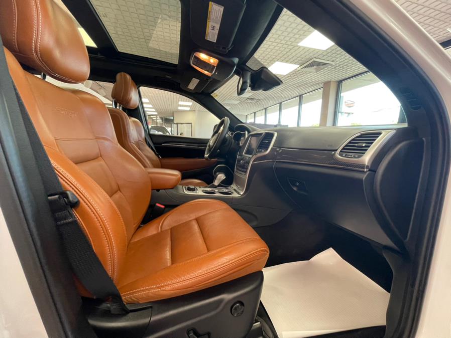2016 Jeep Grand Cherokee 4WD 4dr SRT, available for sale in Massapequa Park, New York | Power Motors East. Massapequa Park, New York 2016 Jeep Grand Cherokee 4WD 4dr SRT, available for sale in Massapequa Park, New York | Power Motors East. Massapequa Park, New York