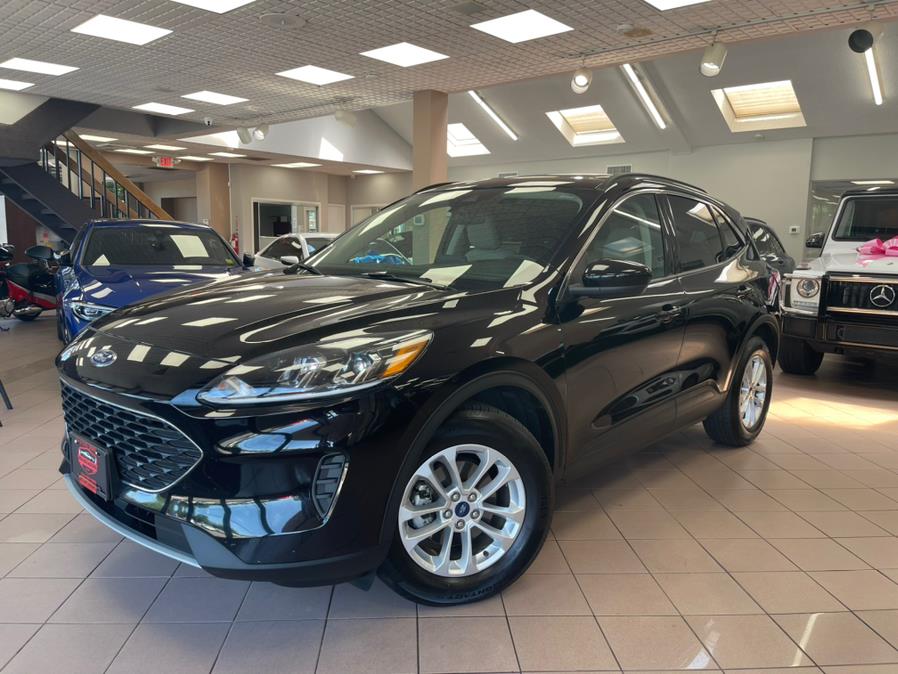 2020 Ford Escape SE AWD, available for sale in Massapequa Park, New York | Power Motors East. Massapequa Park, New York 2020 Ford Escape SE AWD, available for sale in Massapequa Park, New York | Power Motors East. Massapequa Park, New York