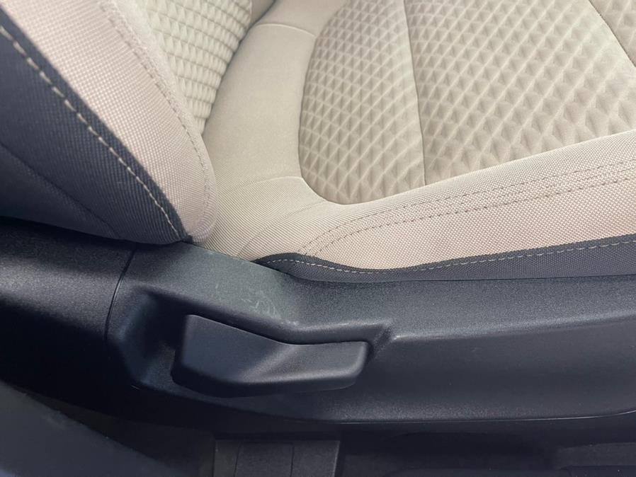 2020 Ford Escape SE AWD, available for sale in Massapequa Park, New York | Power Motors East. Massapequa Park, New York 2020 Ford Escape SE AWD, available for sale in Massapequa Park, New York | Power Motors East. Massapequa Park, New York