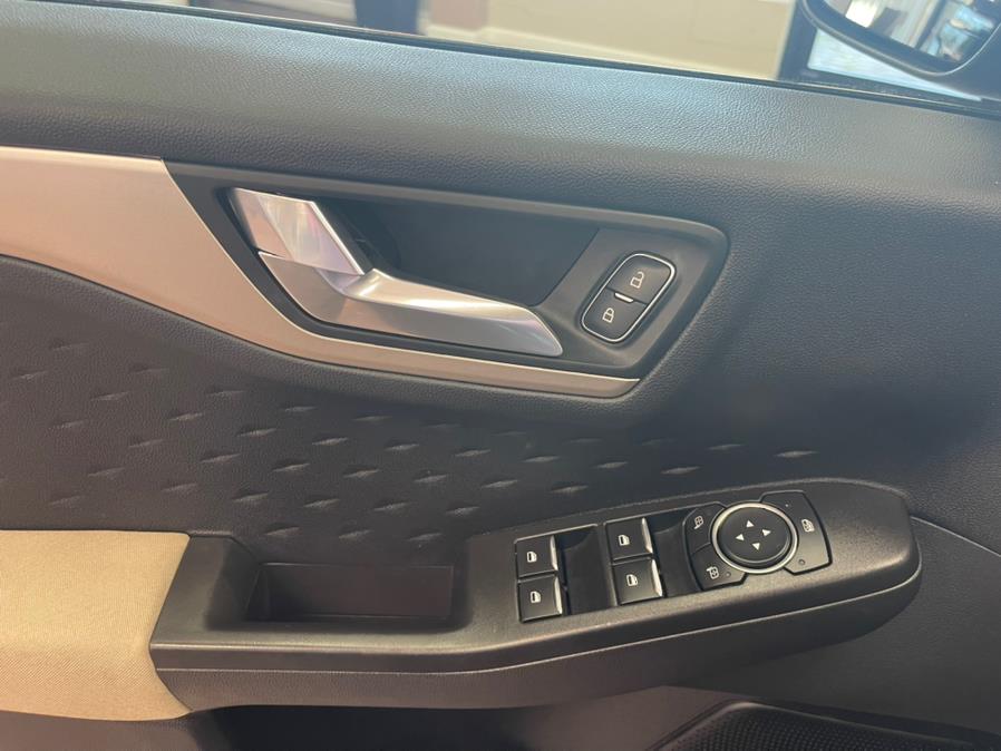 2020 Ford Escape SE AWD, available for sale in Massapequa Park, New York | Power Motors East. Massapequa Park, New York 2020 Ford Escape SE AWD, available for sale in Massapequa Park, New York | Power Motors East. Massapequa Park, New York