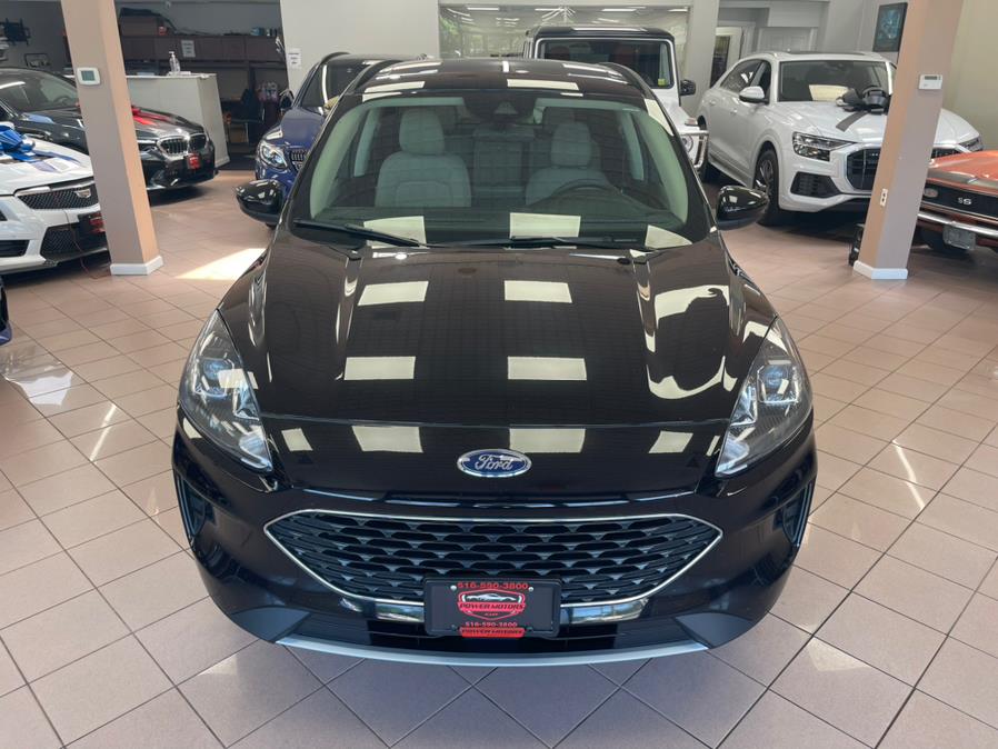 2020 Ford Escape SE AWD, available for sale in Massapequa Park, New York | Power Motors East. Massapequa Park, New York 2020 Ford Escape SE AWD, available for sale in Massapequa Park, New York | Power Motors East. Massapequa Park, New York