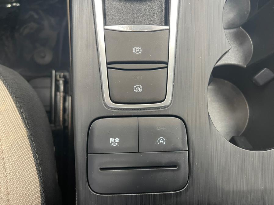 2020 Ford Escape SE AWD, available for sale in Massapequa Park, New York | Power Motors East. Massapequa Park, New York 2020 Ford Escape SE AWD, available for sale in Massapequa Park, New York | Power Motors East. Massapequa Park, New York