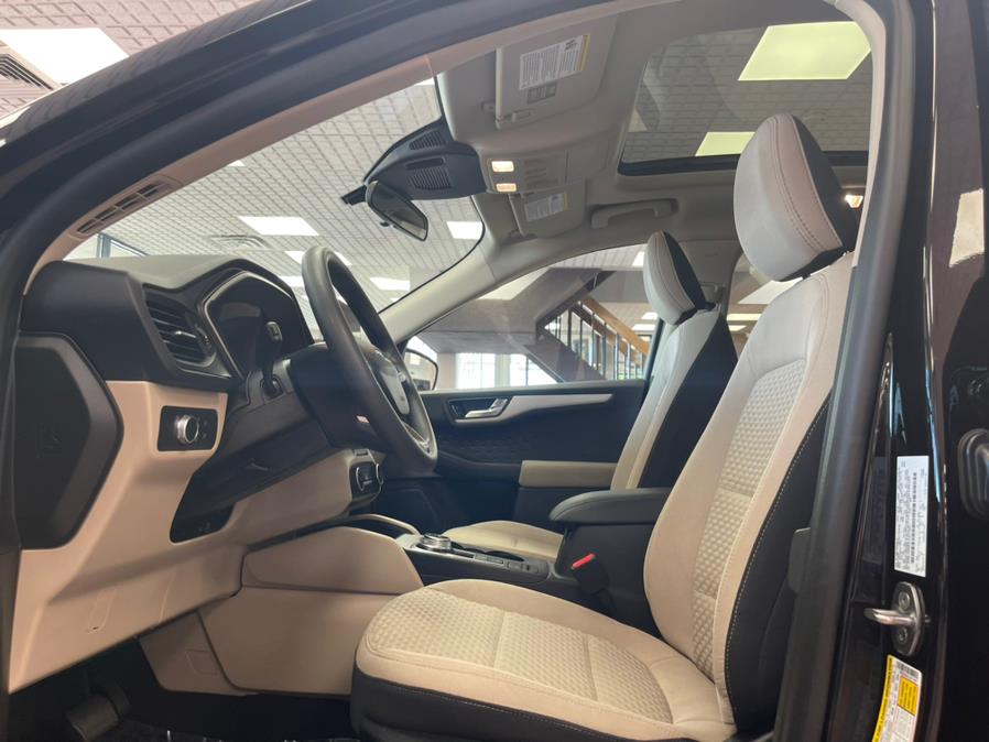 2020 Ford Escape SE AWD, available for sale in Massapequa Park, New York | Power Motors East. Massapequa Park, New York 2020 Ford Escape SE AWD, available for sale in Massapequa Park, New York | Power Motors East. Massapequa Park, New York