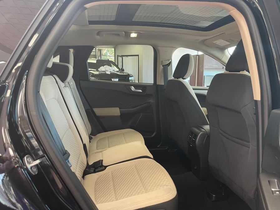 2020 Ford Escape SE AWD, available for sale in Massapequa Park, New York | Power Motors East. Massapequa Park, New York 2020 Ford Escape SE AWD, available for sale in Massapequa Park, New York | Power Motors East. Massapequa Park, New York