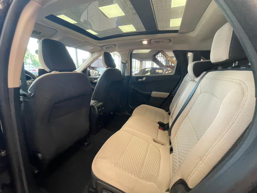 2020 Ford Escape SE AWD, available for sale in Massapequa Park, New York | Power Motors East. Massapequa Park, New York 2020 Ford Escape SE AWD, available for sale in Massapequa Park, New York | Power Motors East. Massapequa Park, New York