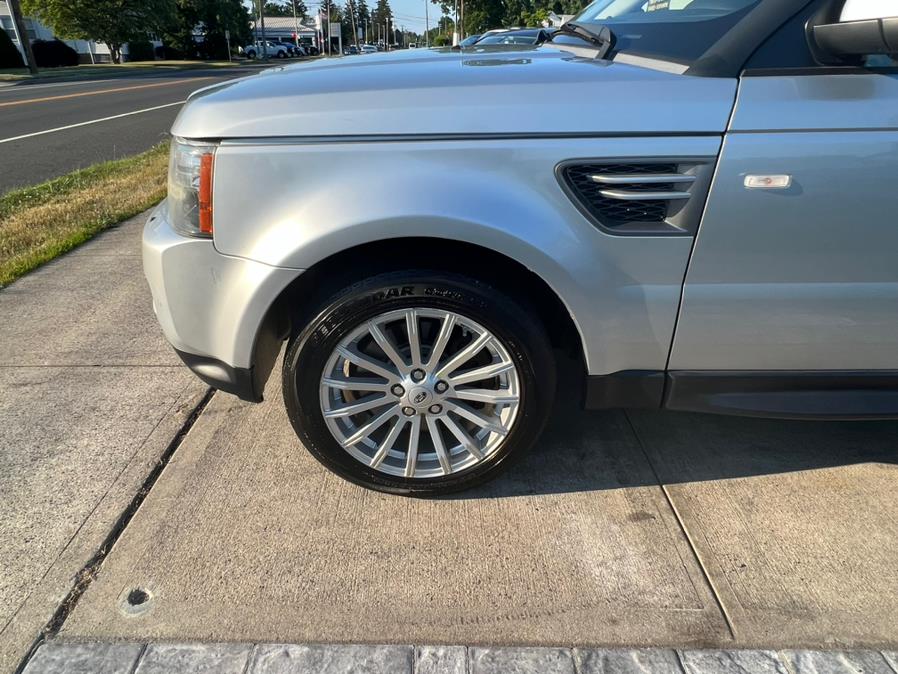 2010 Land Rover Range Rover Sport HSE photo