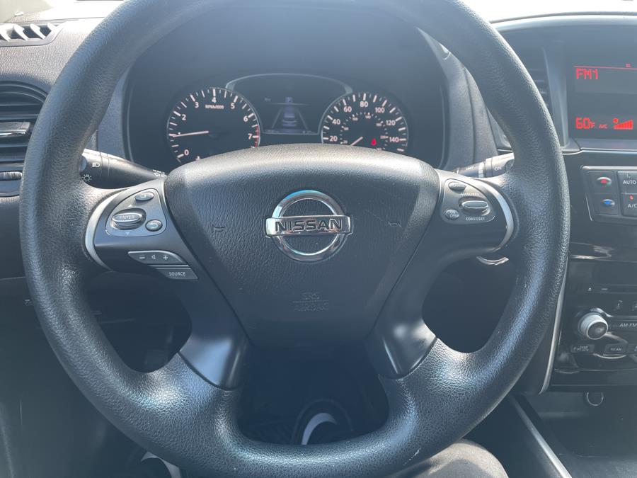 2016 Nissan Pathfinder 2WD 4dr S, available for sale in Vernon, Connecticut | TD Automotive Enterprises LLC DBA Diamond Auto Cars. Vernon, Connecticut 2016 Nissan Pathfinder 2WD 4dr S, available for sale in Vernon, Connecticut | TD Automotive Enterprises LLC DBA Diamond Auto Cars. Vernon, Connecticut