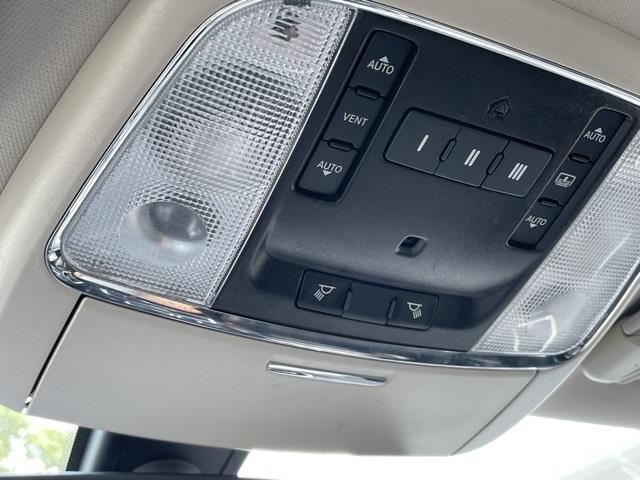 Used Chrysler 300 Limited 2020 | Blasius Federal Road. Brookfield, Connecticut Used Chrysler 300 Limited 2020 | Blasius Federal Road. Brookfield, Connecticut