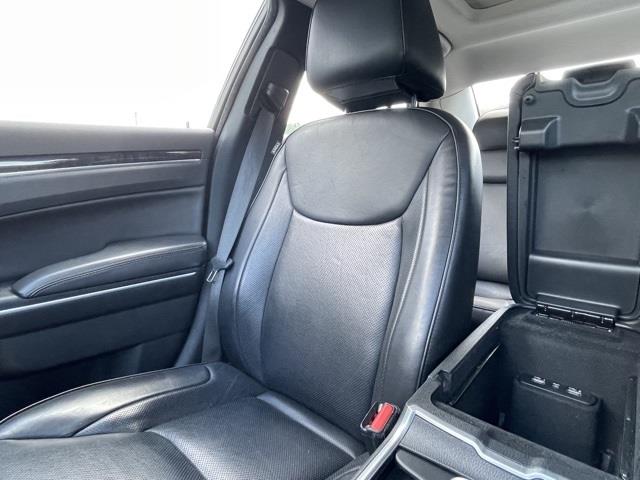 Used Chrysler 300 Limited 2020 | Blasius Federal Road. Brookfield, Connecticut Used Chrysler 300 Limited 2020 | Blasius Federal Road. Brookfield, Connecticut