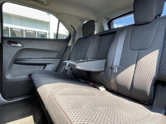 Used Chevrolet Equinox LS 2013 | Blasius Federal Road. Brookfield, Connecticut Used Chevrolet Equinox LS 2013 | Blasius Federal Road. Brookfield, Connecticut