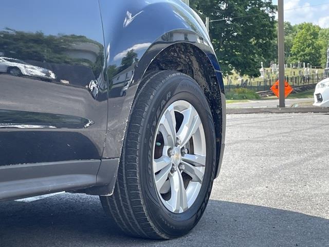 Used Chevrolet Equinox LS 2013 | Blasius Federal Road. Brookfield, Connecticut Used Chevrolet Equinox LS 2013 | Blasius Federal Road. Brookfield, Connecticut