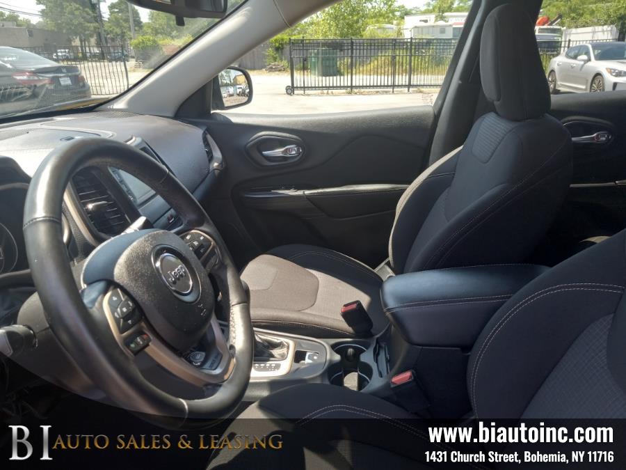 Used Jeep Cherokee 4WD 4dr Latitude 2015 | B I Auto Sales. Bohemia, New York Used Jeep Cherokee 4WD 4dr Latitude 2015 | B I Auto Sales. Bohemia, New York
