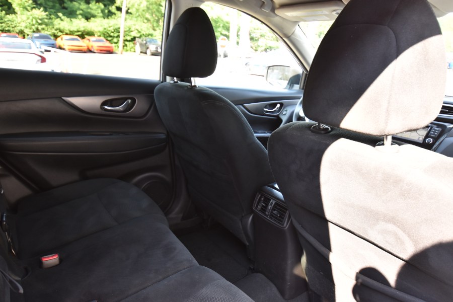 Used Nissan Rogue AWD 4dr SV 2016 | Highline Car Connection. Waterbury, Connecticut Used Nissan Rogue AWD 4dr SV 2016 | Highline Car Connection. Waterbury, Connecticut