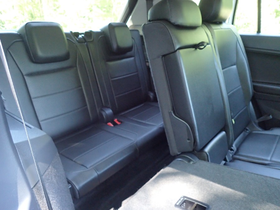 Used Volkswagen Tiguan 2.0T SE 4MOTION 2019 | Eagleville Motors. Storrs, Connecticut Used Volkswagen Tiguan 2.0T SE 4MOTION 2019 | Eagleville Motors. Storrs, Connecticut