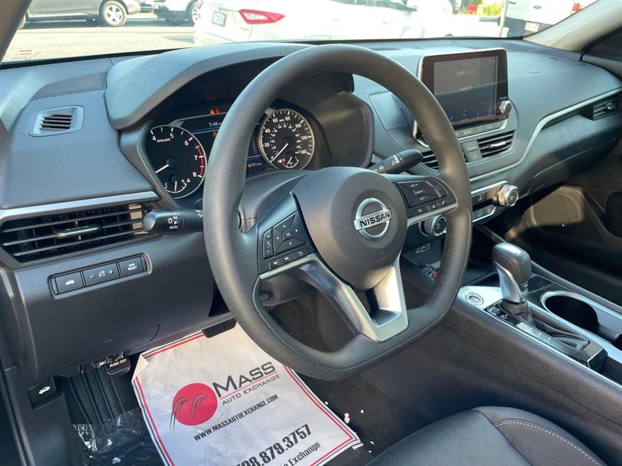 Used Nissan Altima 2.5 SV 2021 | Mass Auto Exchange. Framingham, Massachusetts Used Nissan Altima 2.5 SV 2021 | Mass Auto Exchange. Framingham, Massachusetts