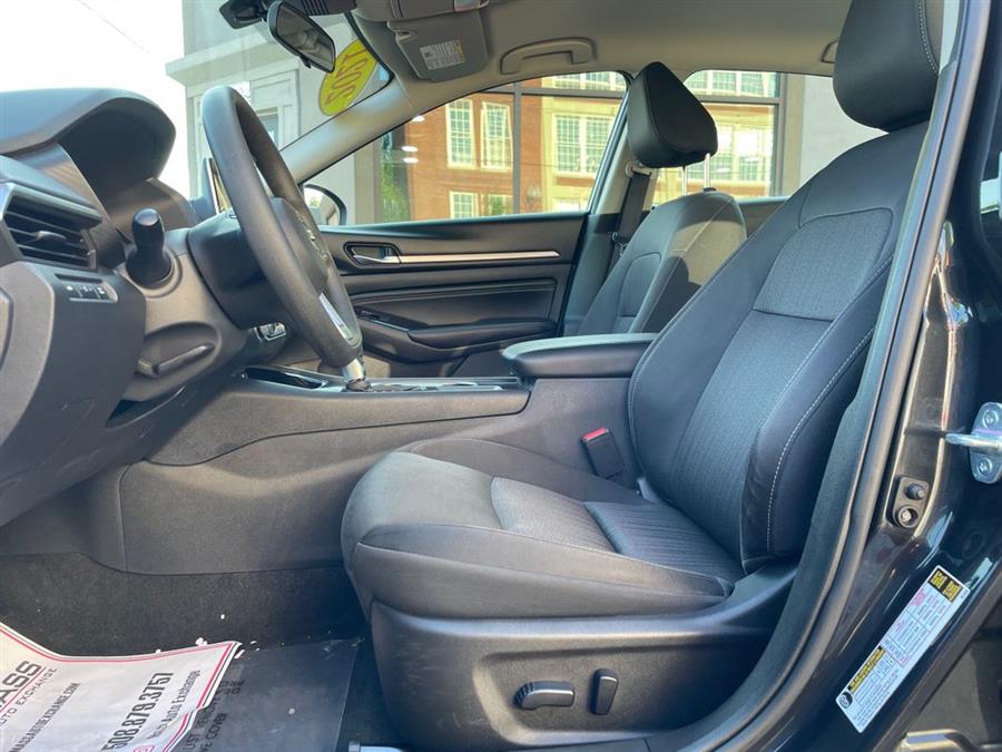 Used Nissan Altima 2.5 SV 2021 | Mass Auto Exchange. Framingham, Massachusetts Used Nissan Altima 2.5 SV 2021 | Mass Auto Exchange. Framingham, Massachusetts