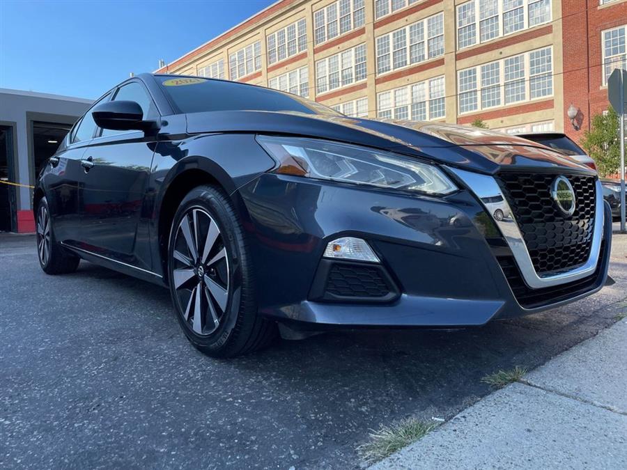 Used Nissan Altima 2.5 SV 2021 | Mass Auto Exchange. Framingham, Massachusetts Used Nissan Altima 2.5 SV 2021 | Mass Auto Exchange. Framingham, Massachusetts
