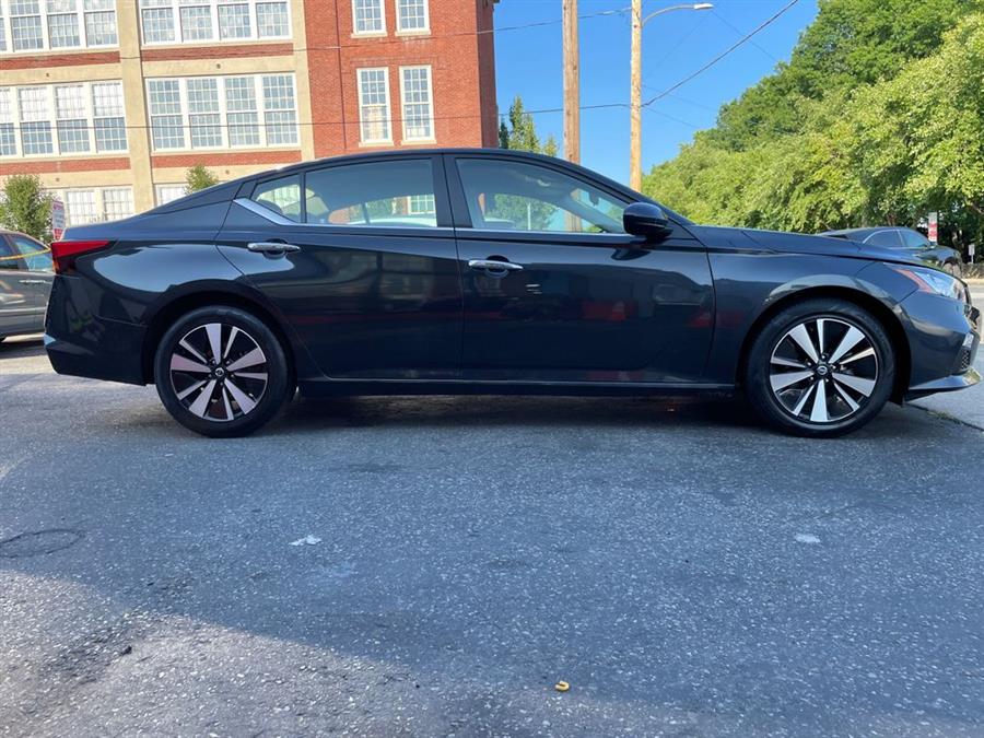Used Nissan Altima 2.5 SV 2021 | Mass Auto Exchange. Framingham, Massachusetts Used Nissan Altima 2.5 SV 2021 | Mass Auto Exchange. Framingham, Massachusetts
