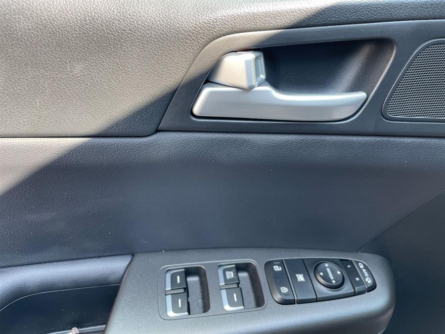 Used Kia Sportage S 2020 | Mass Auto Exchange. Framingham, Massachusetts Used Kia Sportage S 2020 | Mass Auto Exchange. Framingham, Massachusetts