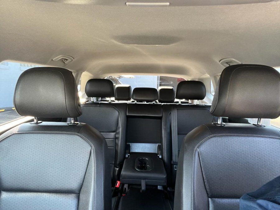 Used Volkswagen Tiguan 2.0T SE FWD 2020 | Inman Motors Sales. Medford, Massachusetts Used Volkswagen Tiguan 2.0T SE FWD 2020 | Inman Motors Sales. Medford, Massachusetts