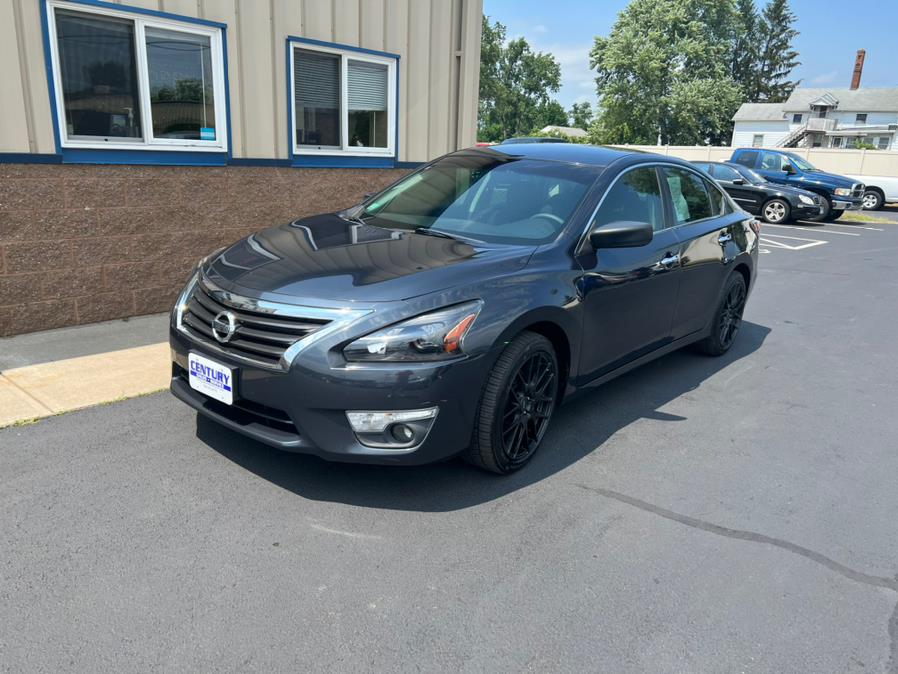 2014 Nissan Altima 4dr Sdn I4 2.5, available for sale in East Windsor, Connecticut | Century Auto And Truck. East Windsor, Connecticut