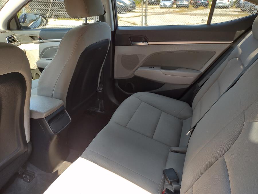 2018 Hyundai Elantra SEL 2.0L Auto SULEV (Alabama), available for sale in Milford, Connecticut | Dealertown Auto Wholesalers. Milford, Connecticut 2018 Hyundai Elantra SEL 2.0L Auto SULEV (Alabama), available for sale in Milford, Connecticut | Dealertown Auto Wholesalers. Milford, Connecticut